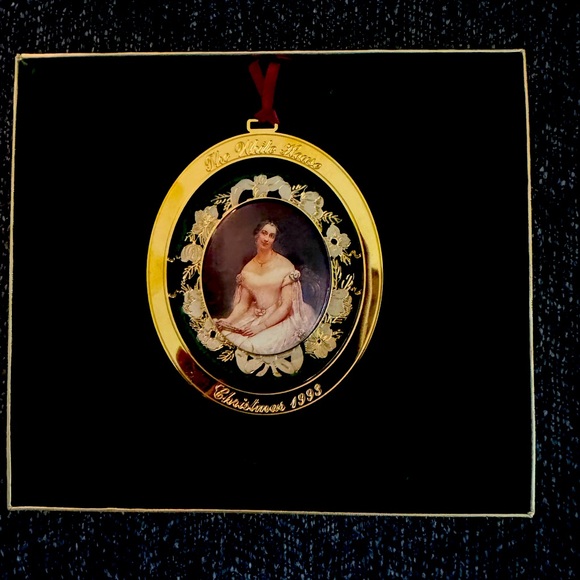 Ornaments - Picture 3 of 3